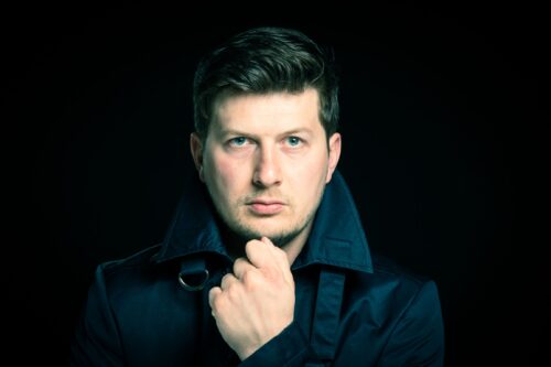 Levente Páll, bass