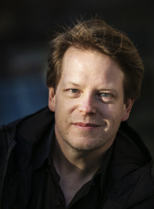 Tobias Ringborg, conductor & violinist